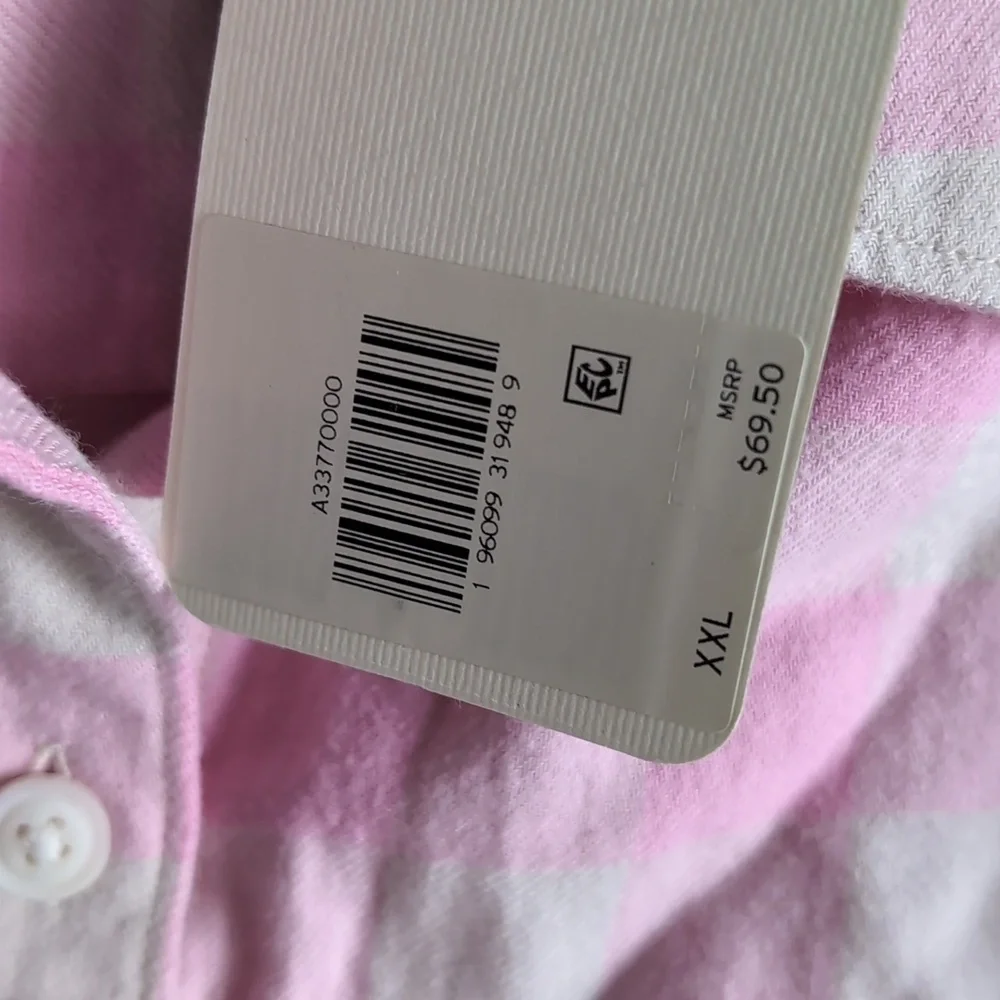 NWT Levi's Checkered Pink Flannel